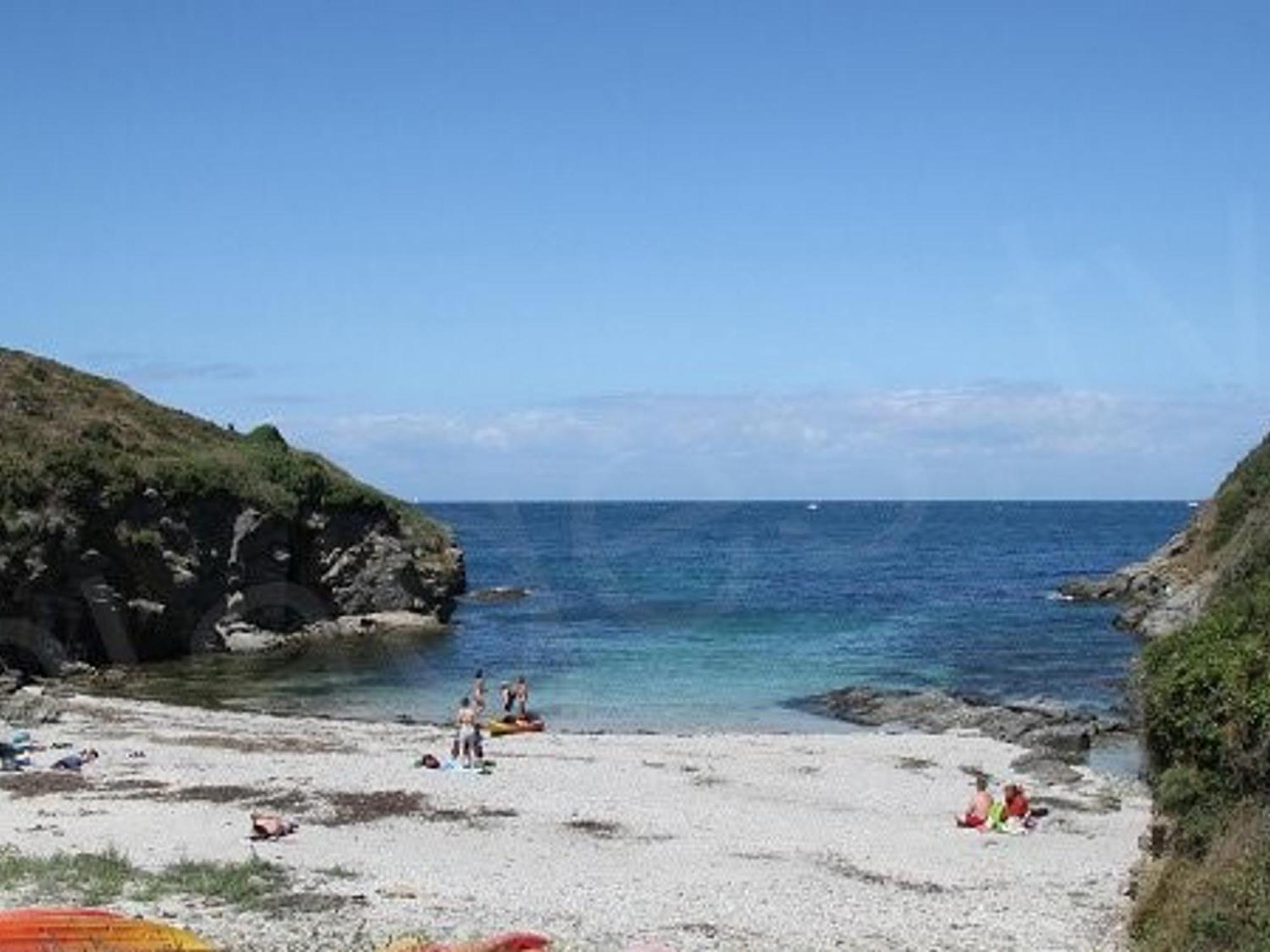 Charmante Maison A Sauzon Avec Grand Jardin, Proche Commerces Et Plage - Fr-1-418-82 מראה חיצוני תמונה